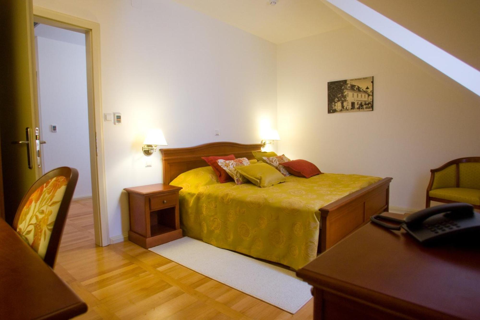 Heritage Hotel Frankopan Ogulin Kültér fotó